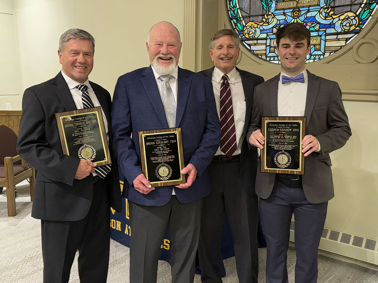 Halll of Fame inductess Denny Ohl 7W4 and Brian Stewart 7W4 long with Williason Director of Athletics Dale Plummer and Athlete of the Year Cooper Conroy