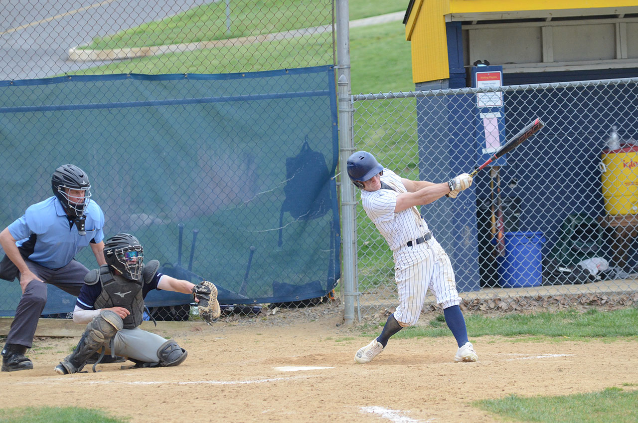 The Mechanic bats were cooking in their 16-5 game 2 win over Bucks